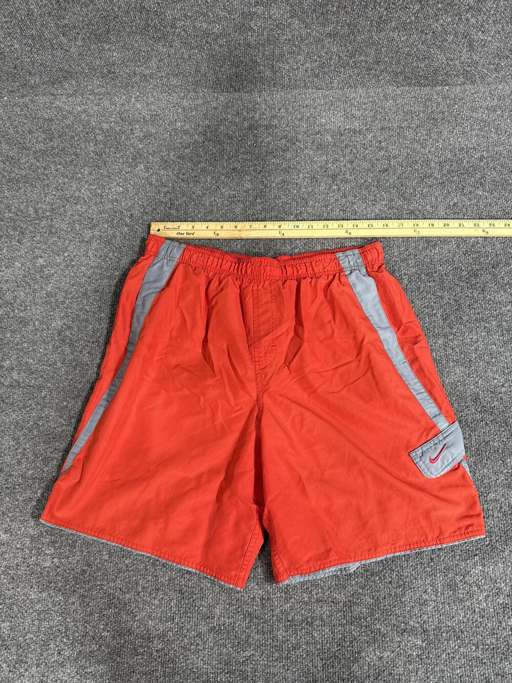 Nike Swim Shorts Mens Large Red Gray Elastic Waist Lined Trunks Pockets